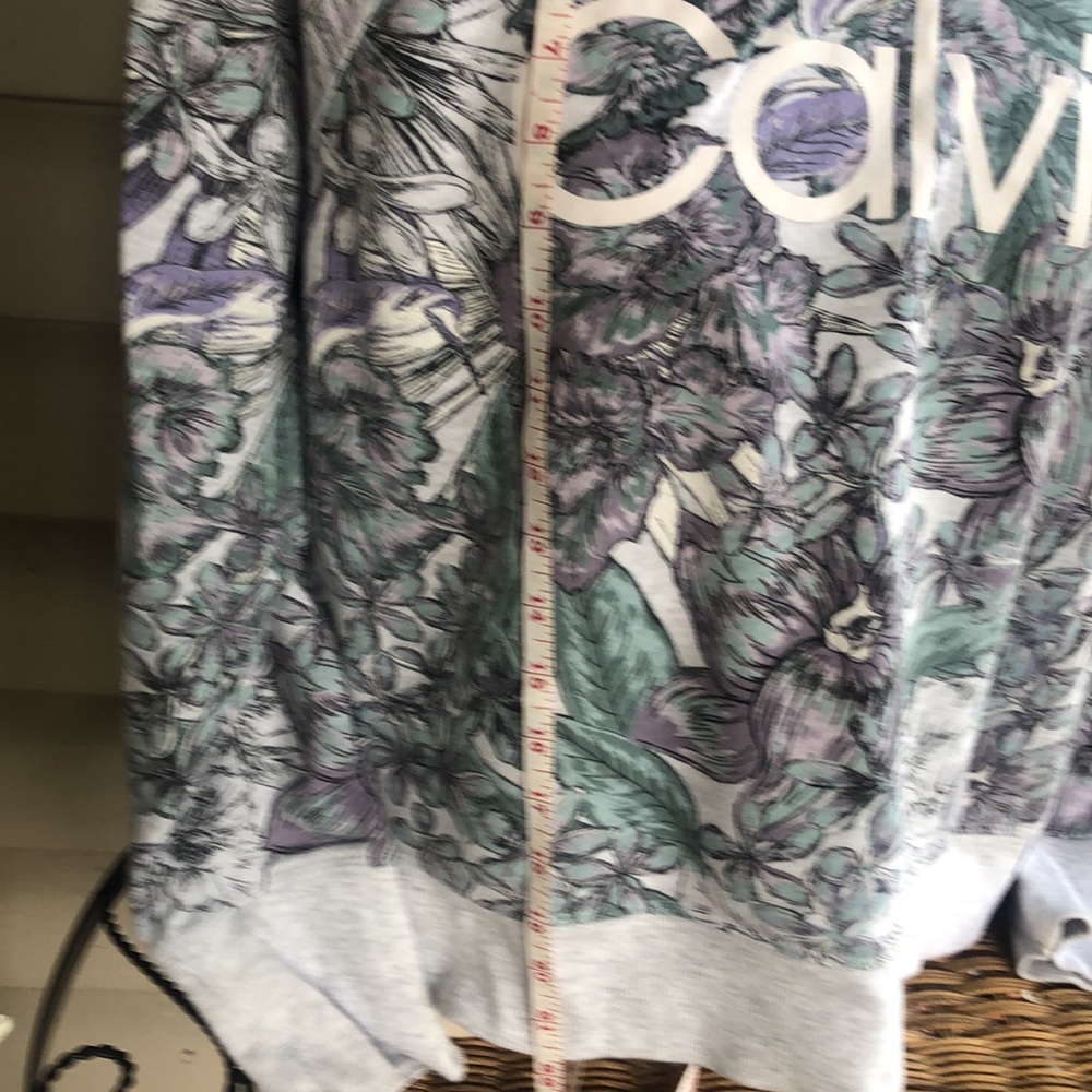 Calvin Klein Floral Sweatshirt cotton/ polyester blend - Picture 7 of 7